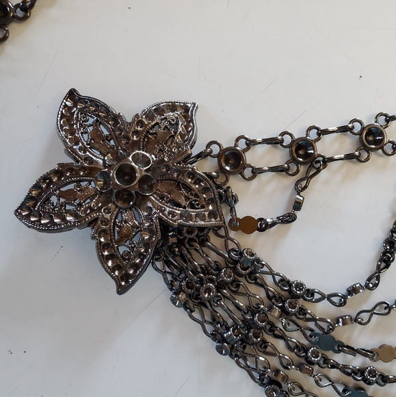 Beautiful metal chain belt - Picture 2 of 4